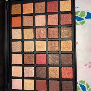 Beauty Creations Makeup - Beauty Creations 35 Pro Eyeshadow Palette Beauty Creations Makeup - Beauty Creations 35 Pro Eyeshadow Palette